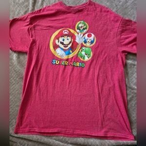 Nintendo Red Short Sleeve Tee with Graphic Design
